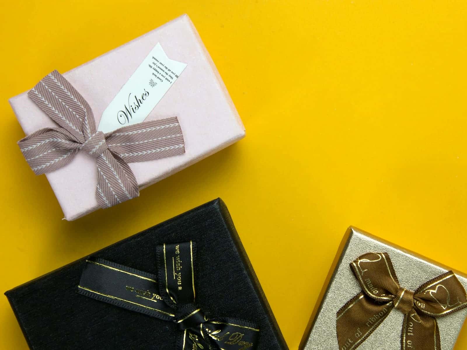 Wrapped personalised gifts